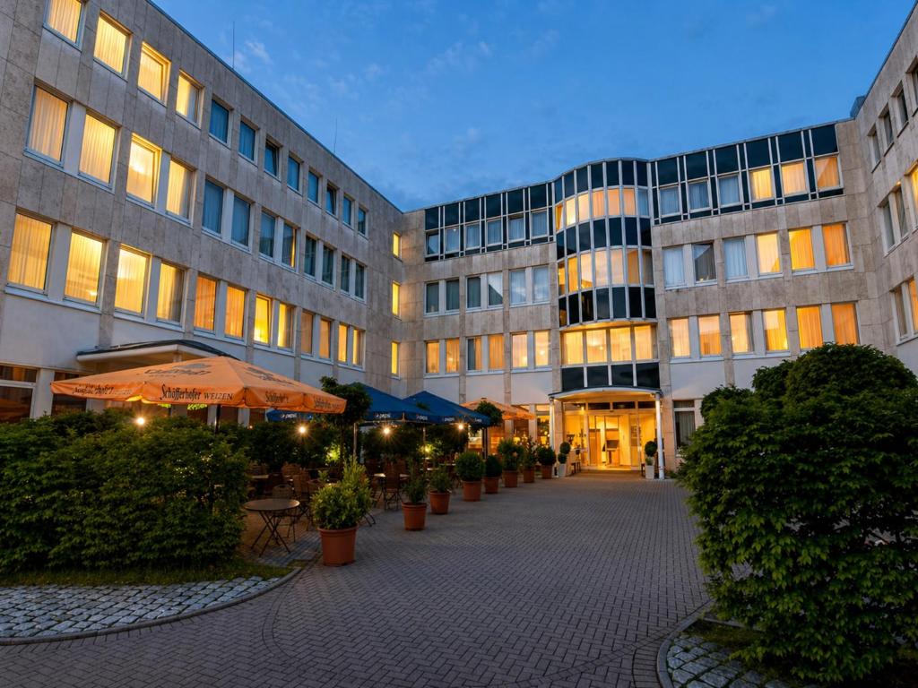 Sunday Hotel Frankfurt Airport